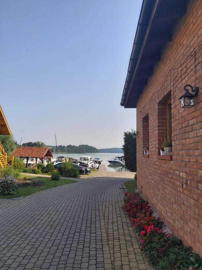 Sloneczny Port Bed & Breakfast Mikołajki Exterior photo